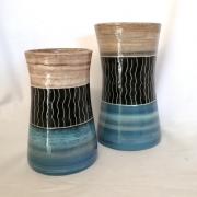 2 vases