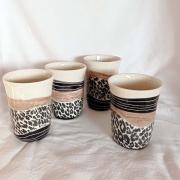 4 mugs leopard