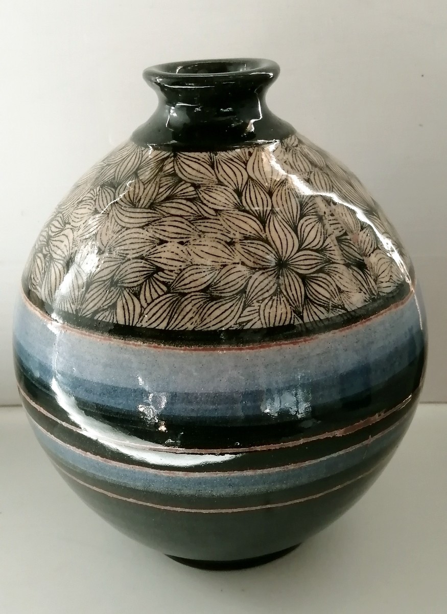 Bouteille / vase  bleu noir