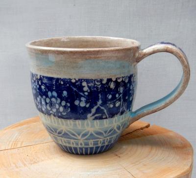 MUG 09