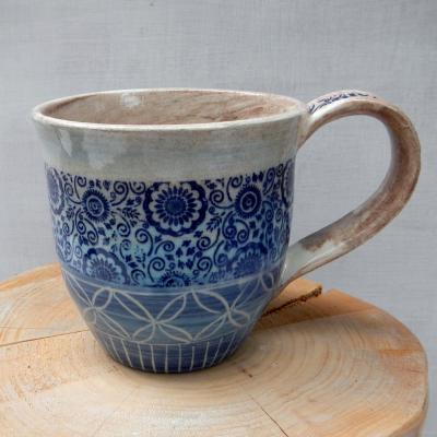 MUG 12