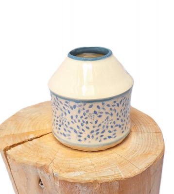 V61, tout petit vase