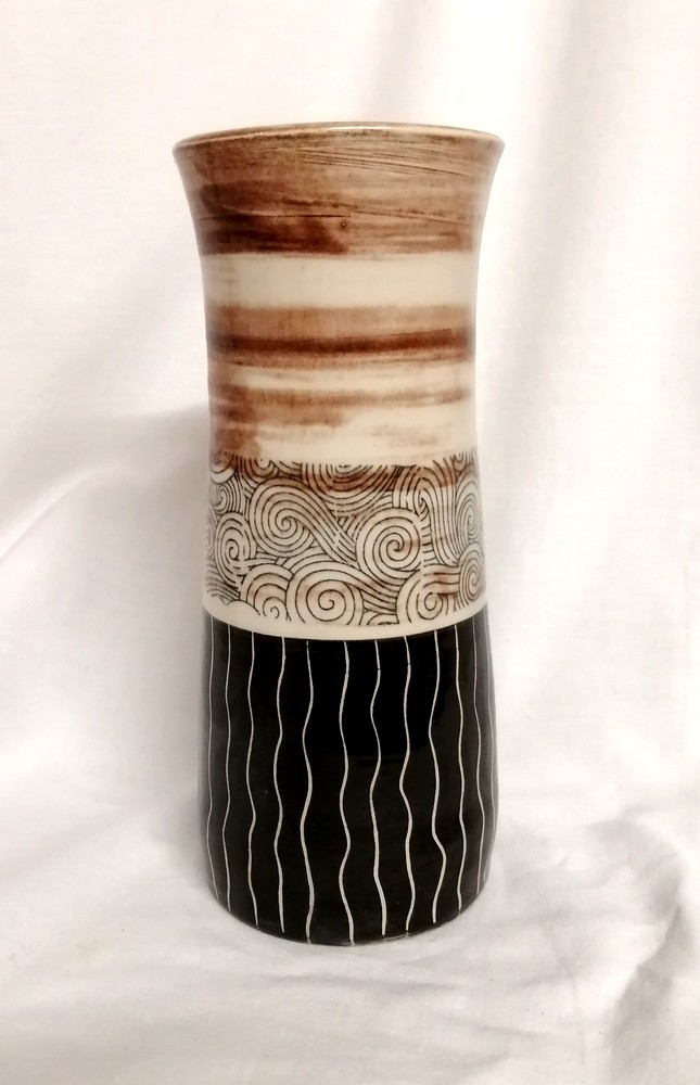 Vase 11 02